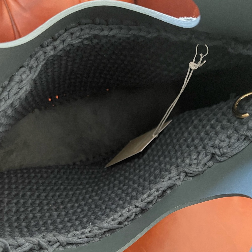 Mizele Handmade Leather & Knit Bag - Picture 11 of 13